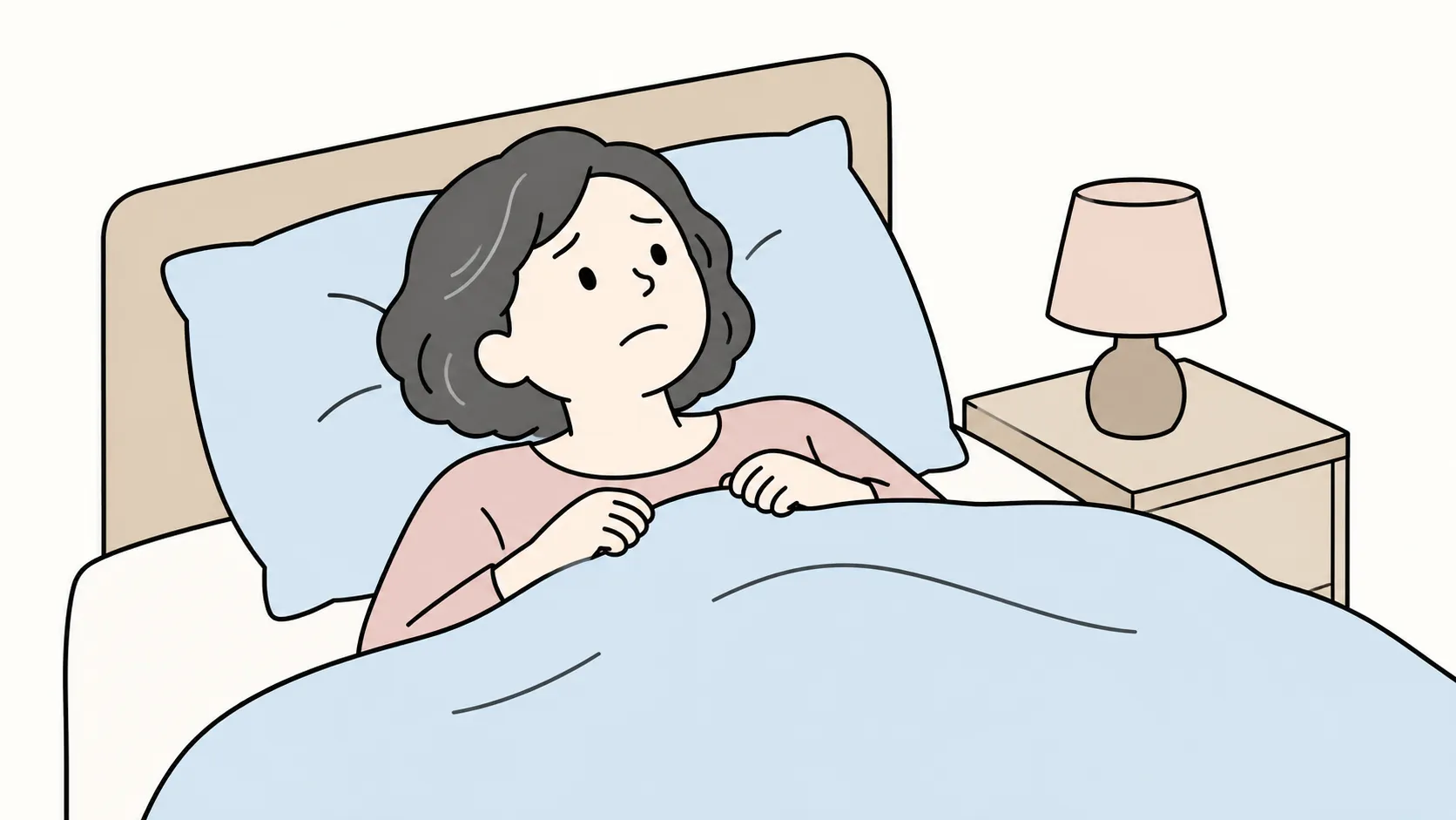 一位女性躺在床上蓋著被子，眼睛睜著睡不著，床邊的小燈是關的